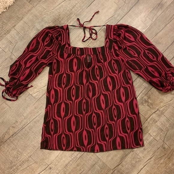 Women's Studio Y Blouse - Picture 4 of 4